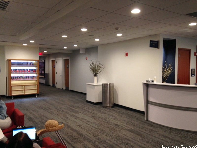 Delta SkyClub JFK Terminal 2 - back seating area