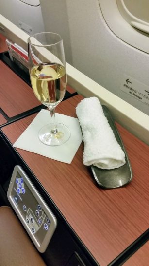Japan Airlines Champagne 