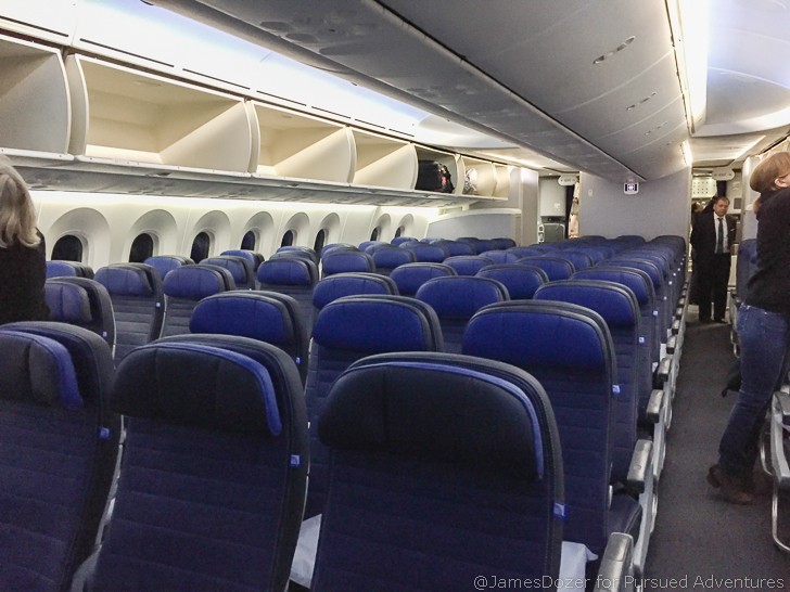 United Boeing 787-8 Economy Class