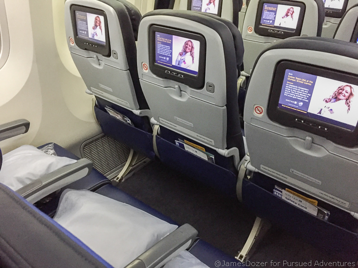 United Boeing 787-8 Economy Class