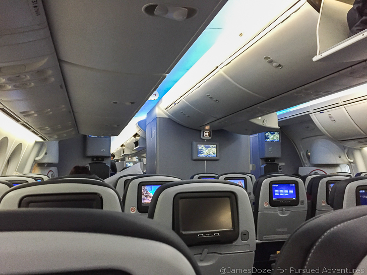 United Boeing 787-8 Economy Class