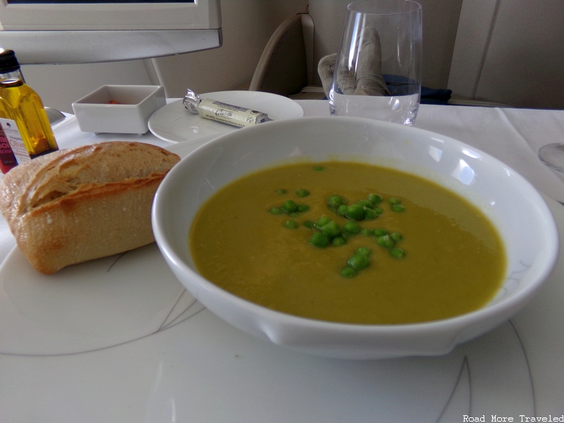 Air France La Première - cream of pea soup