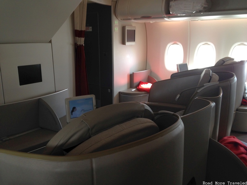 Air France La Première A380 - front of cabin