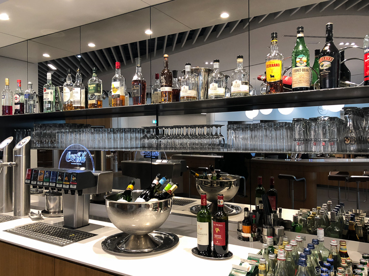 Lufthansa Senator Lounge, Concourse Z