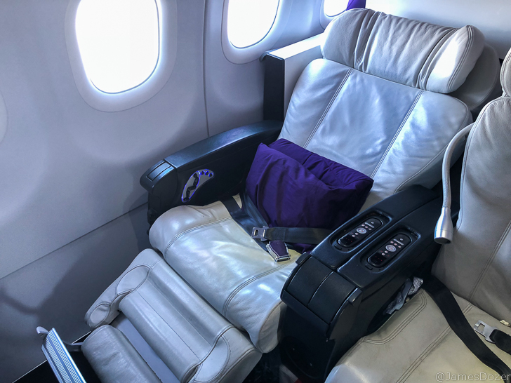 Alaska Air/Virgin America Airbus A320 First Class