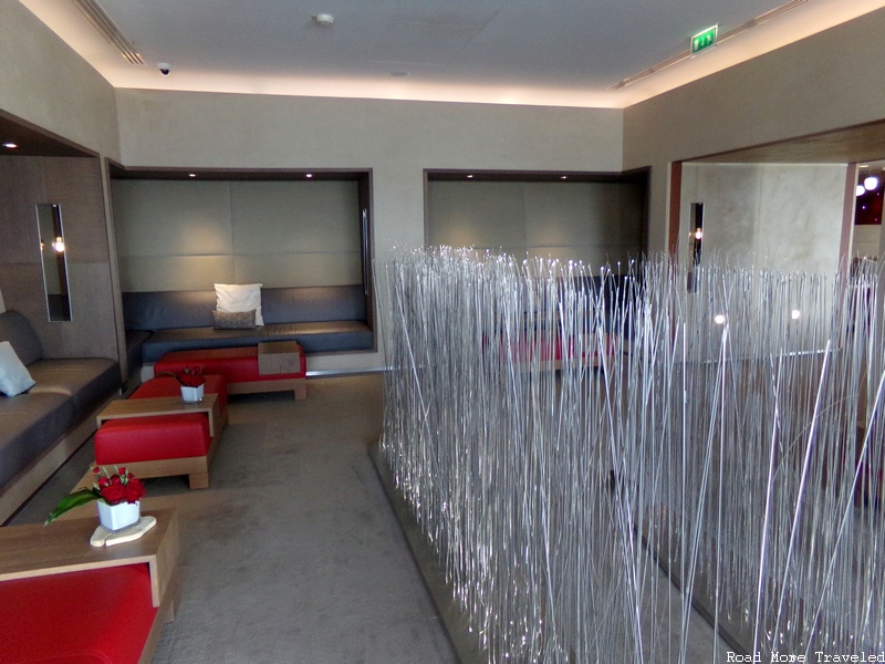 Air France La Premiére lounge - second seating area