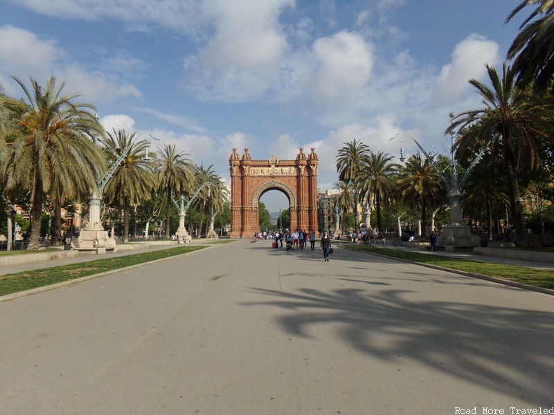 Arc de Triomf pedestrian mall