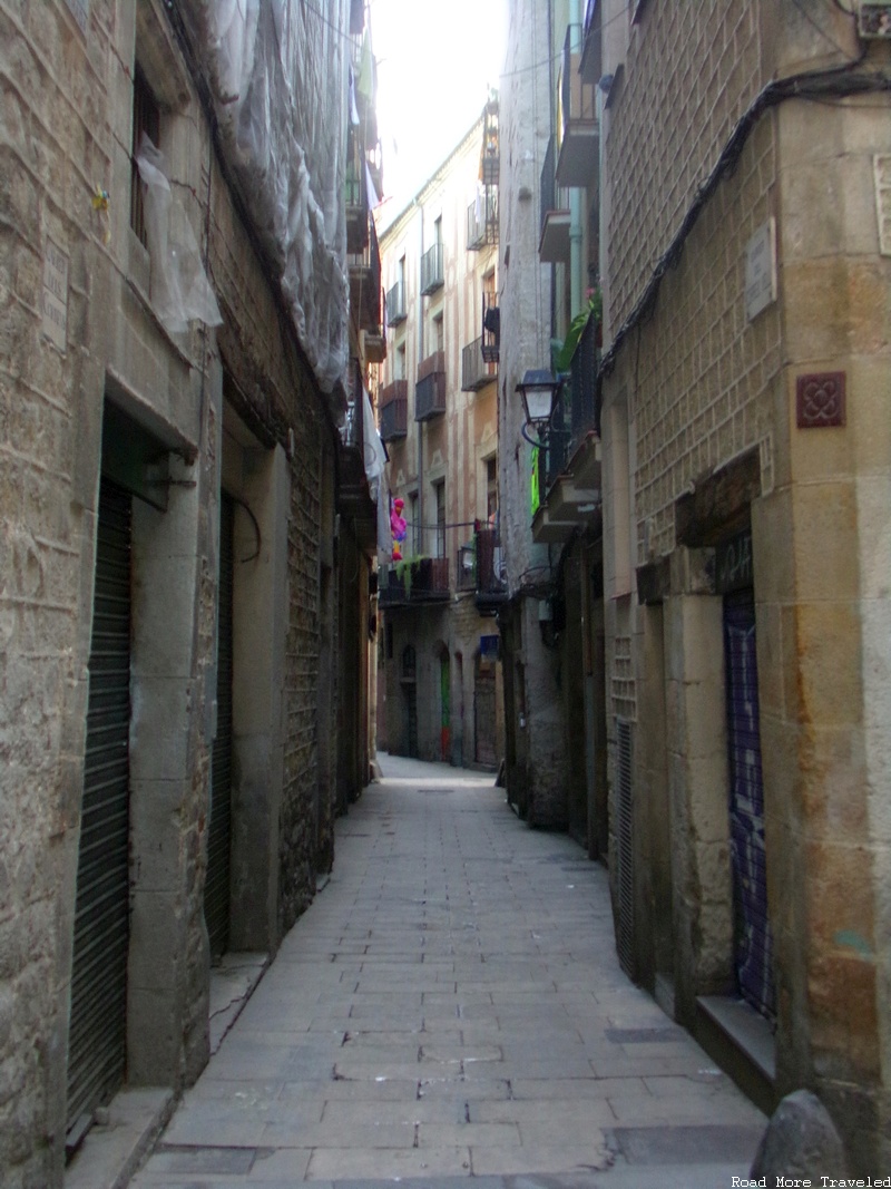 Gothic Quarter - narrow streets