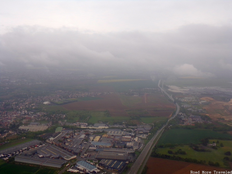 Final approach to Paris