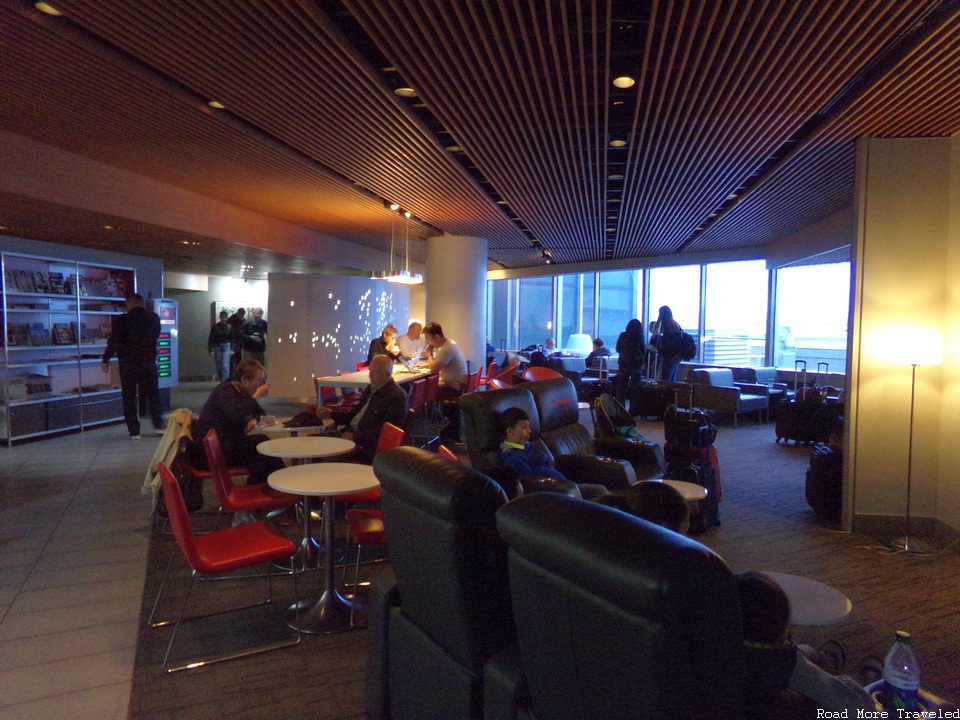 Air Canada Maple Leaf Lounge LGA - main seating area