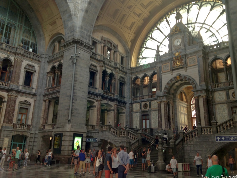 Antwerpen Centraal interior