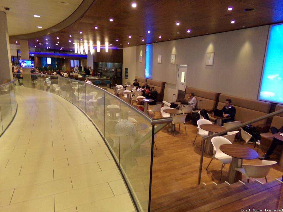 KLM Crown Lounge 52 - lower dining area