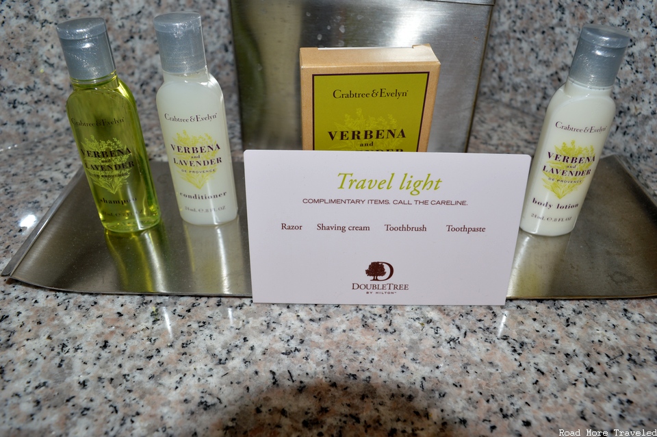Doubletree by Hilton Pittsburgh - Crabtree & Evelyn amenities