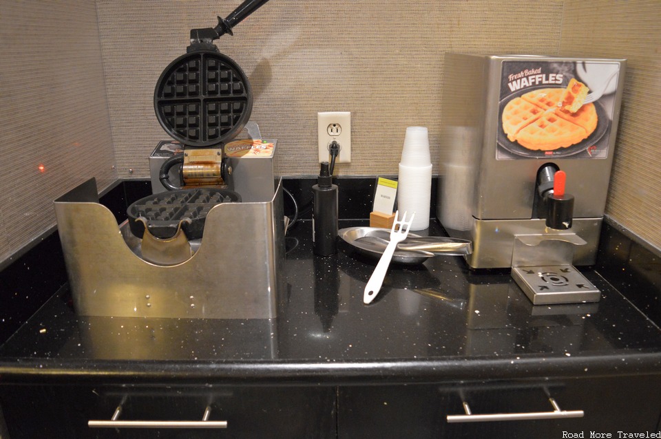 Doubletree by Hilton Pittsburgh - Monroeville Convention Center - waffle maker
