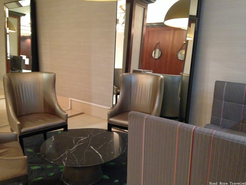 Westgate New York City Resort - lobby seating