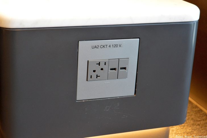 United Polaris Lounge Los Angeles - power outlet