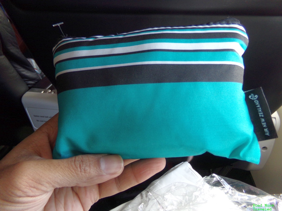 Air New Zealand Premium Economy - amenity kit