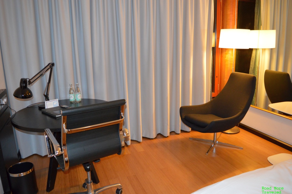 Hilton Stockholm Slussen - desk and lounge chair