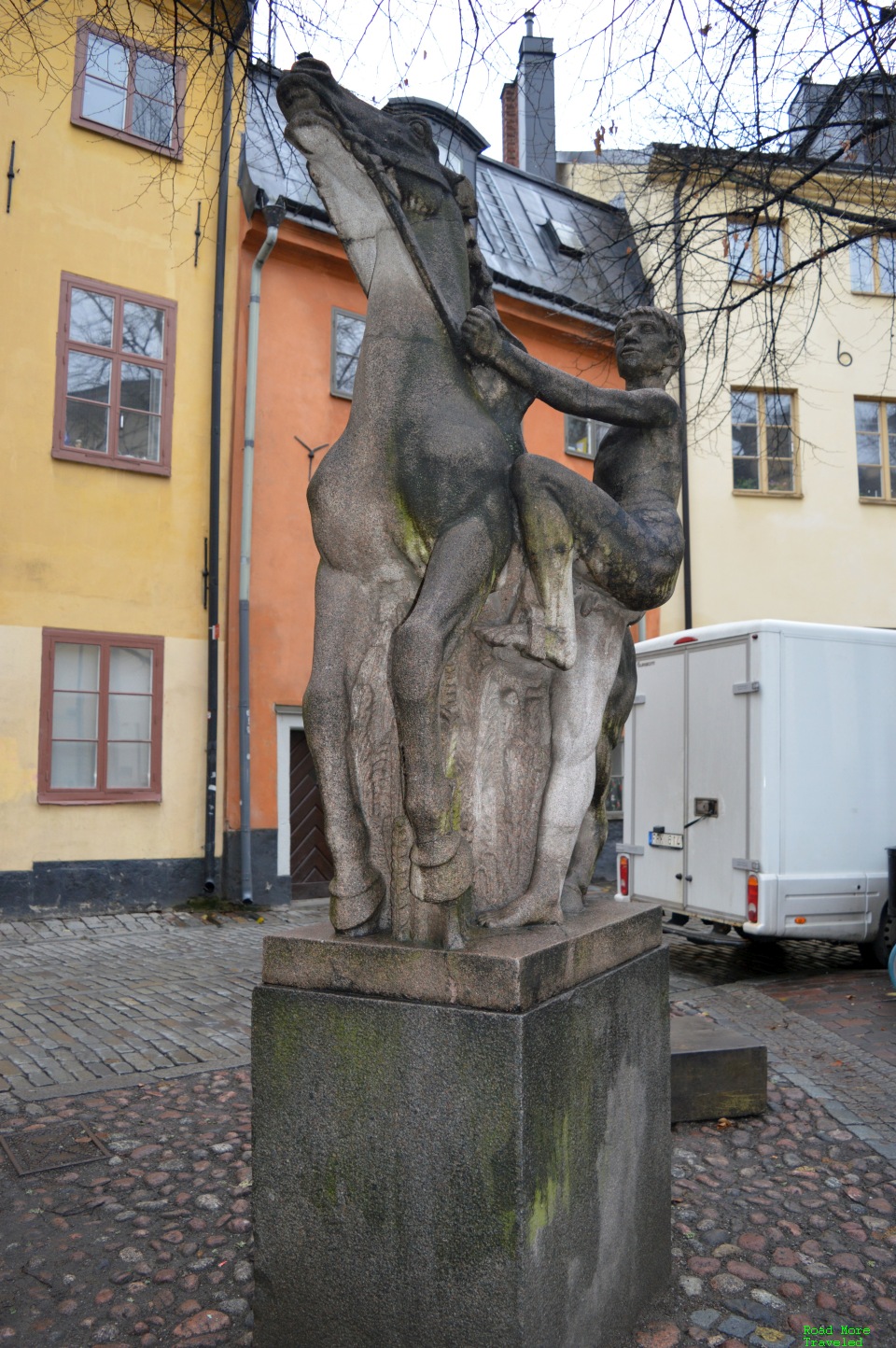 The Boy Climbs the Horse statue