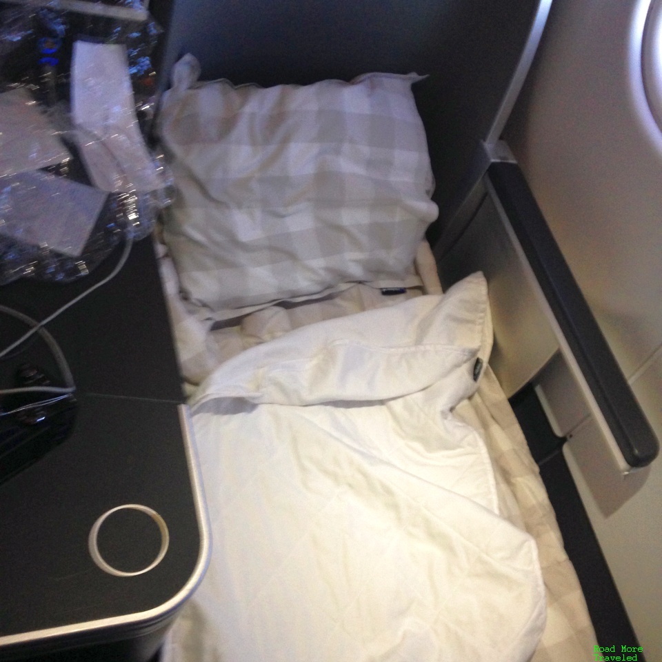 SAS Business Class flat bed mode