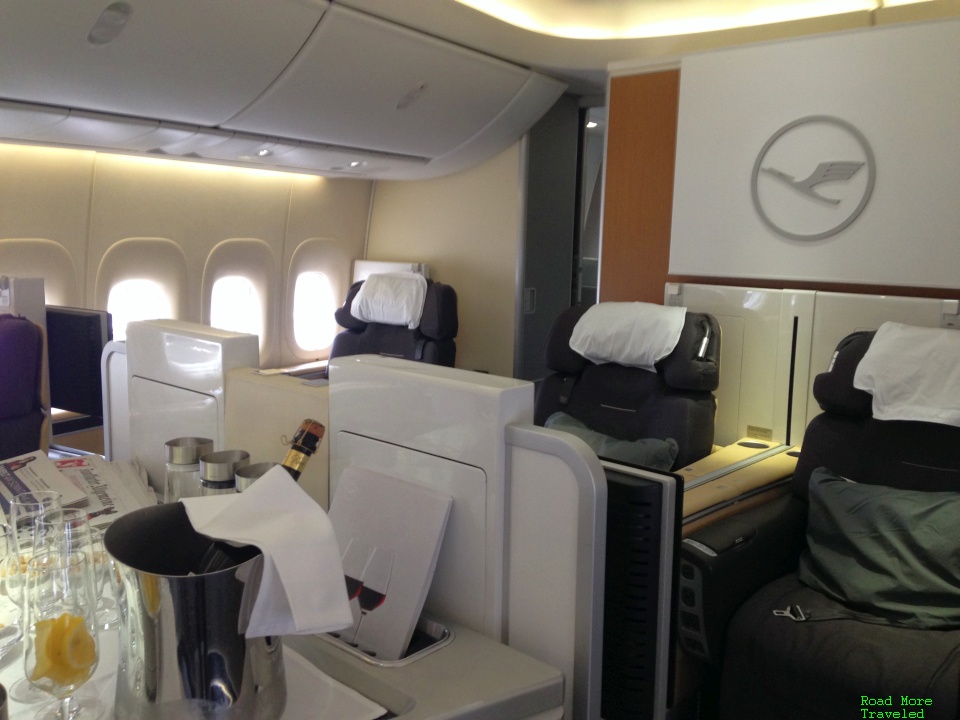 Lufthansa First Class 747-8i cabin