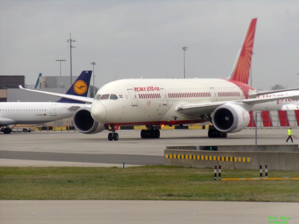 Air India 787-8, London Heathrow