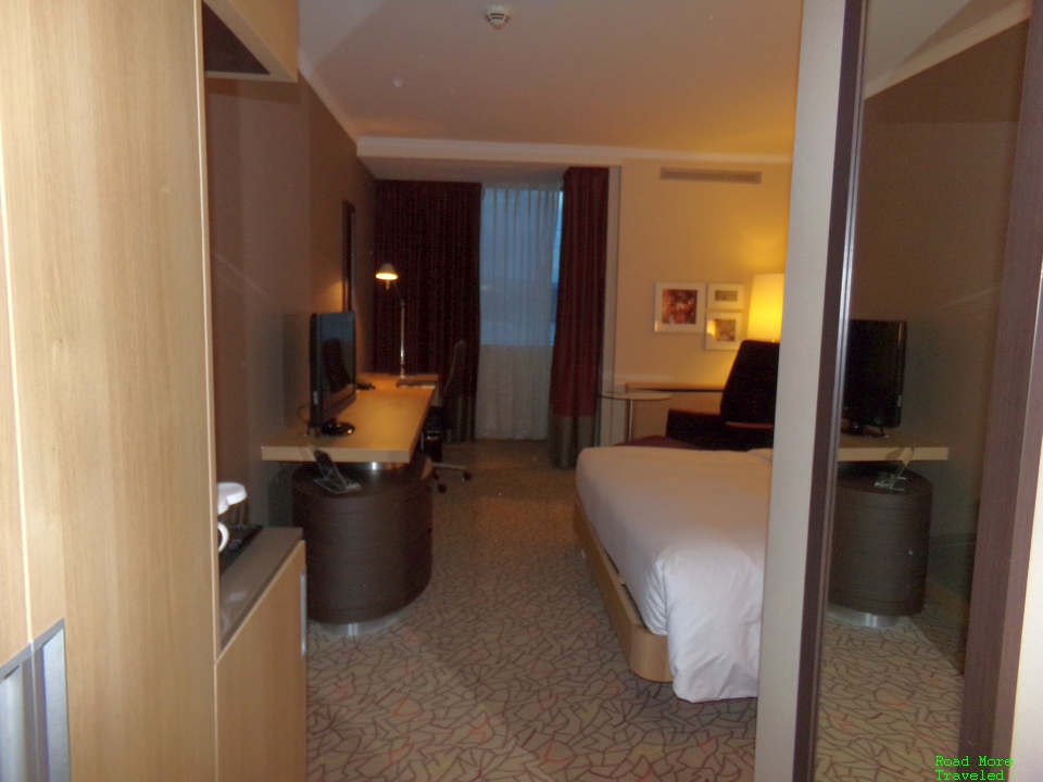 Hilton Mainz King Deluxe River View room