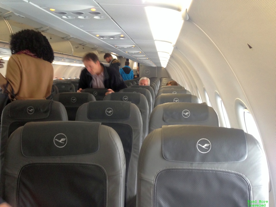 Lufthansa A320 Economy Class - seating