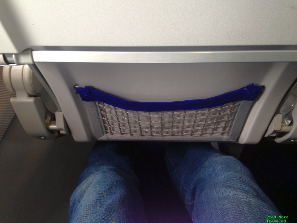 Lufthansa A320 Economy Class - legroom