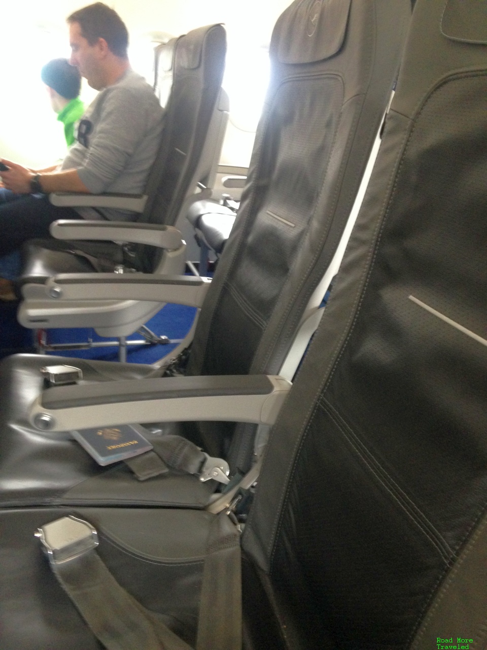Lufthansa A320 Economy Class - slimline seats