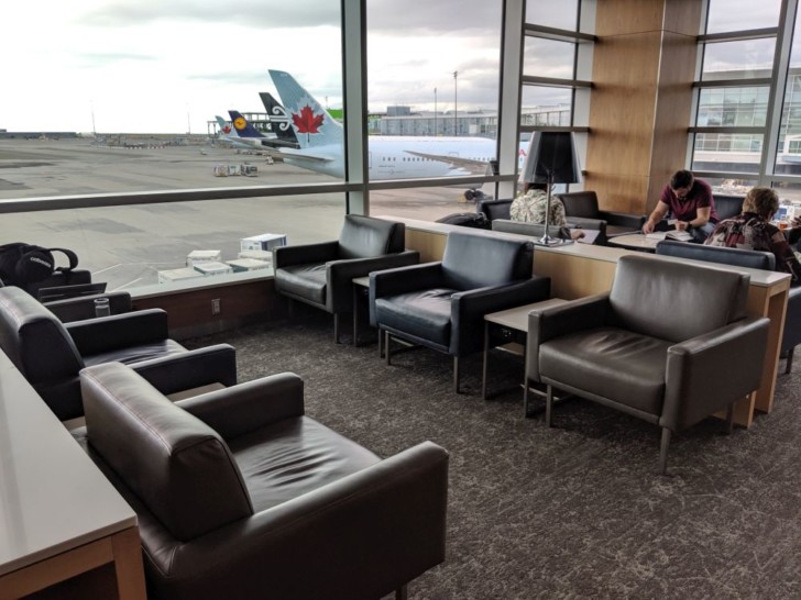 Maple leaf lounge vancouver