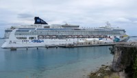 Norwegian Dawn - Royal Naval Dockyard, Bermuda