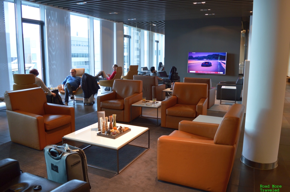 Lufthansa First Class Terminal - additional main seating area seating