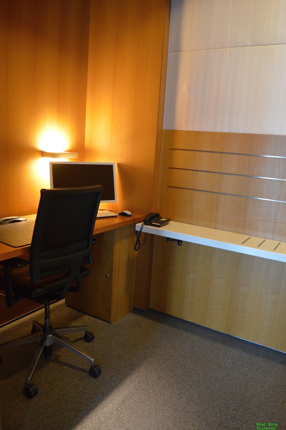 Lufthansa First Class Terminal - private office