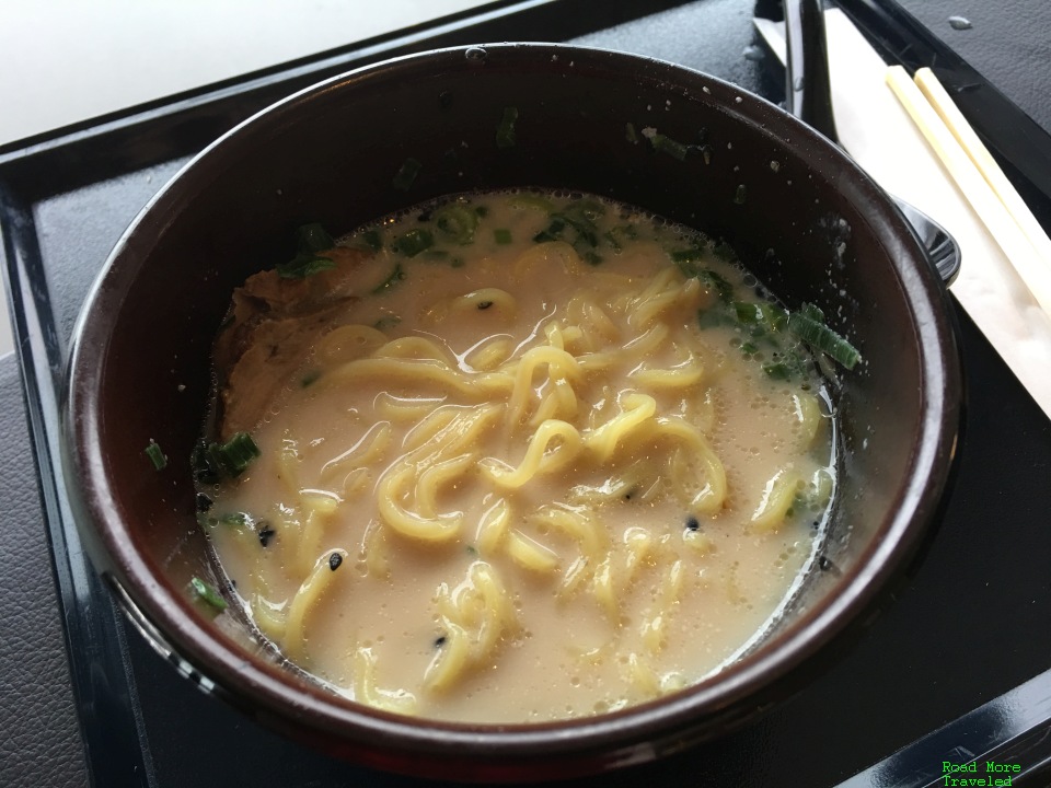 ANA First Class Lounge noodles