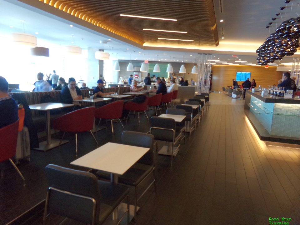 American Flagship Lounge New York JFK - additional dining area seating