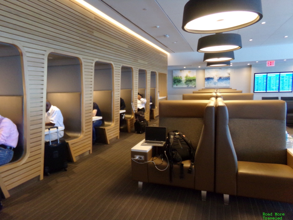 American Flagship Lounge New York JFK - private cubicles