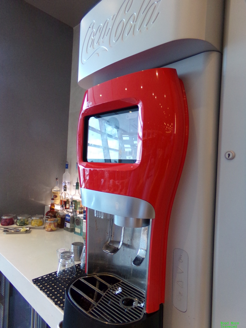JFK Flagship Lounge Coca Cola Freestyle machine