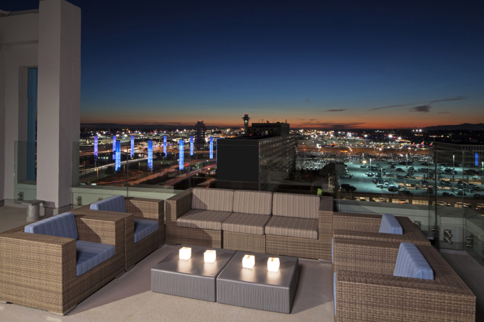 H Hotel Los Angeles roof deck