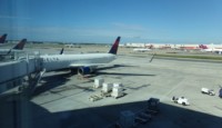 Delta SkyClub Atlanta Concourse F window view