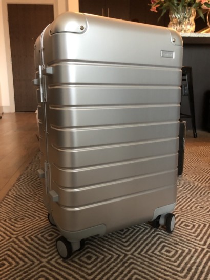 Review: How does the Autonomous Aluminum Carry-On Compare to