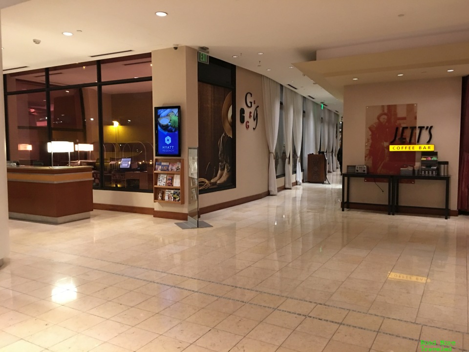 Hyatt Regency DFW - lobby
