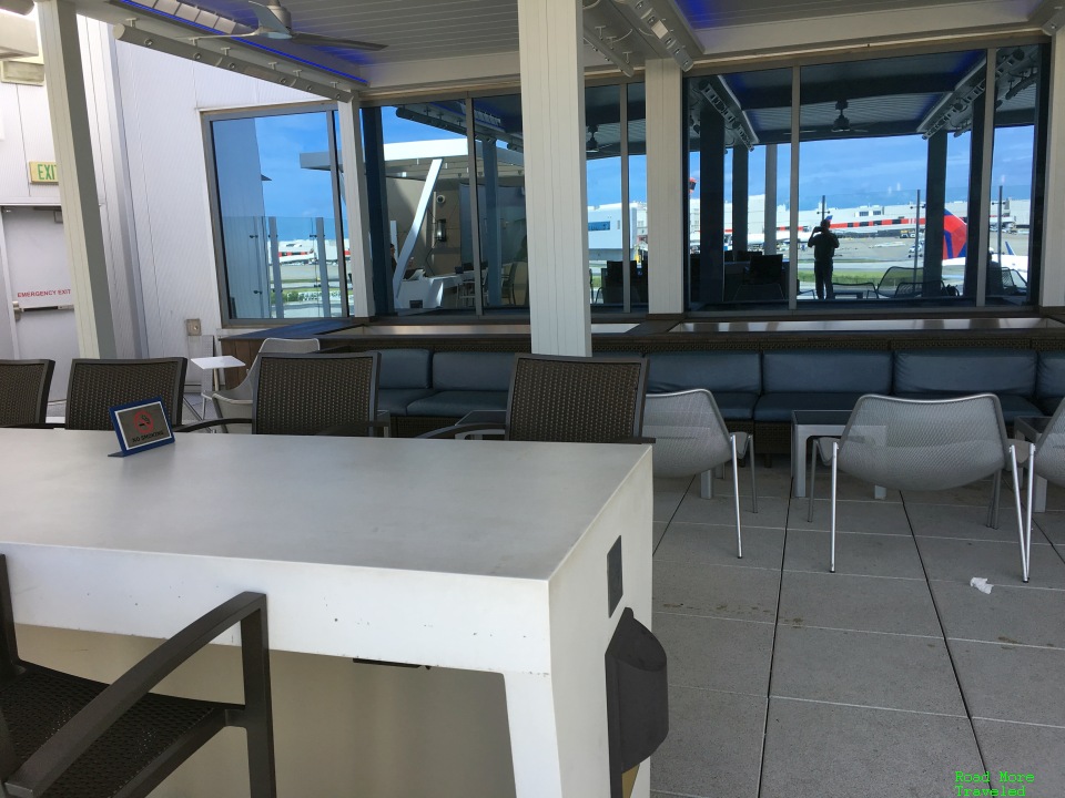 Delta Sky Club Atlanta Concourse F - Sky Deck table seating