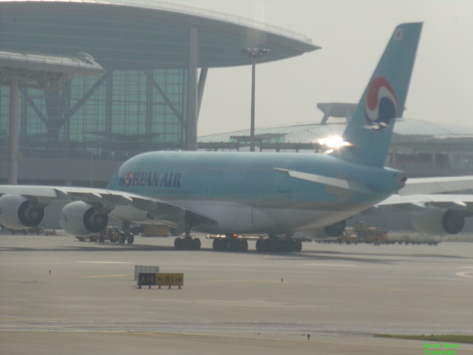 Korean Air A380 at Incheon