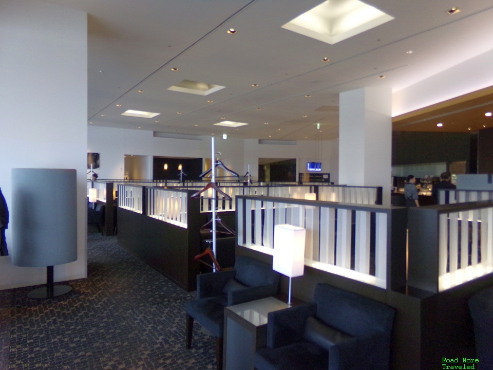 Additional seating in central area - ANA Suite Lounge