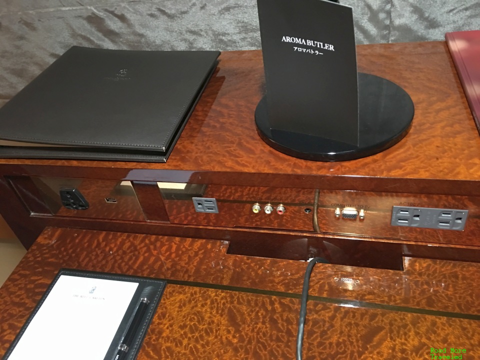 Ritz-Carlton Tokyo desk plugs