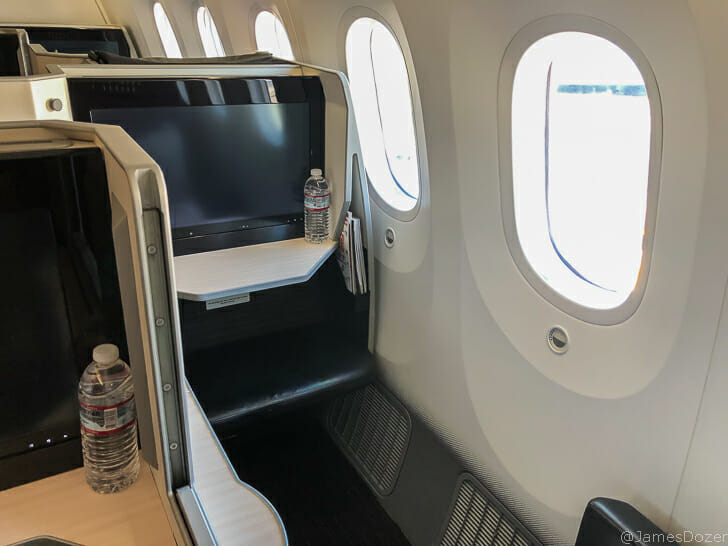 Japan Airlines Boeing 787-8 Business Class