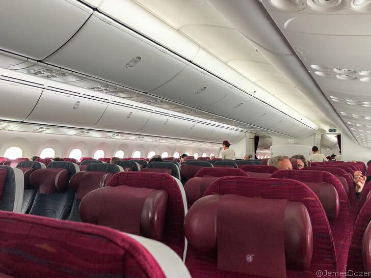 Qatar Airways Boeing 787-8 Economy Class