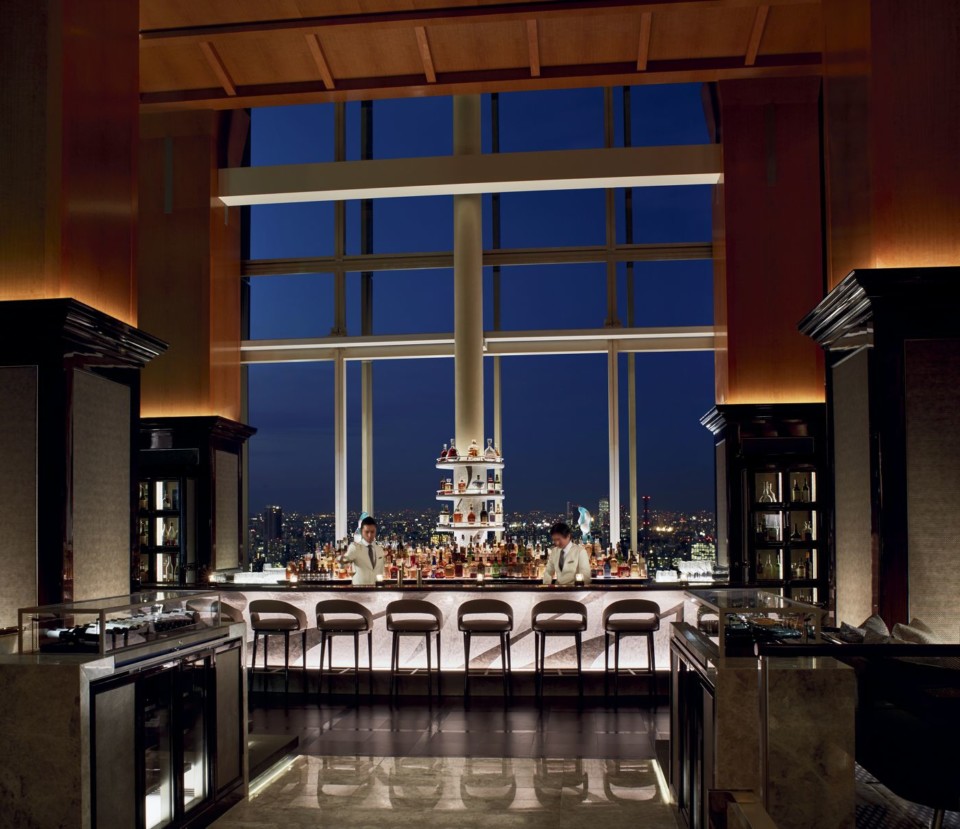 Ritz-Carlton Tokyo lobby bar