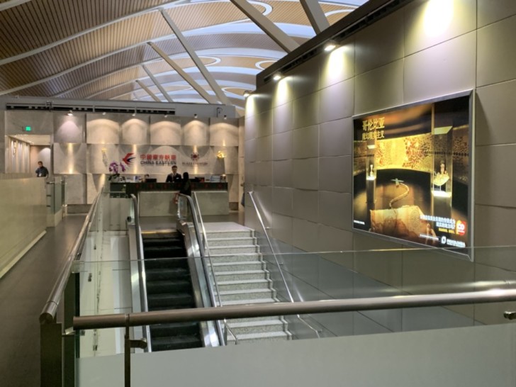 a escalator in a building